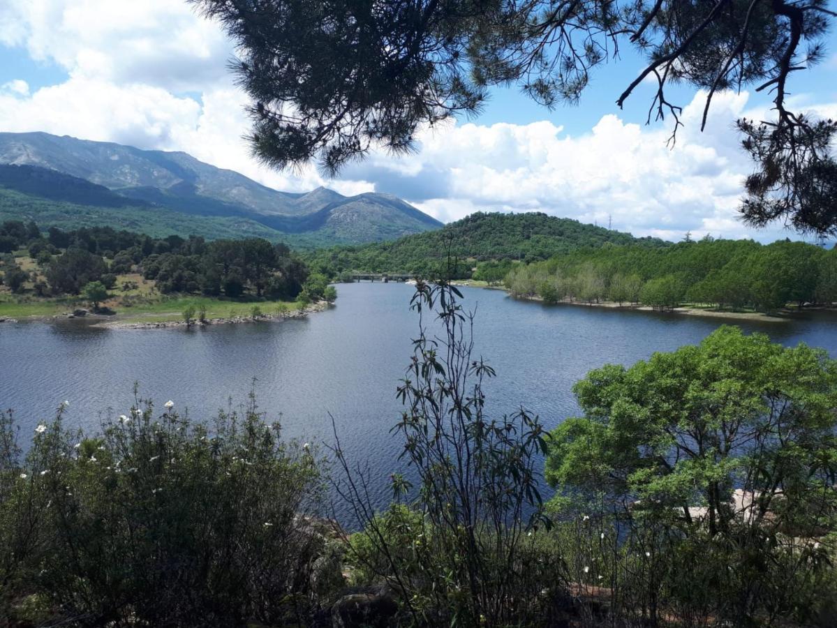 Вилла Casa Rural Aventura I Навалуэнга Экстерьер фото